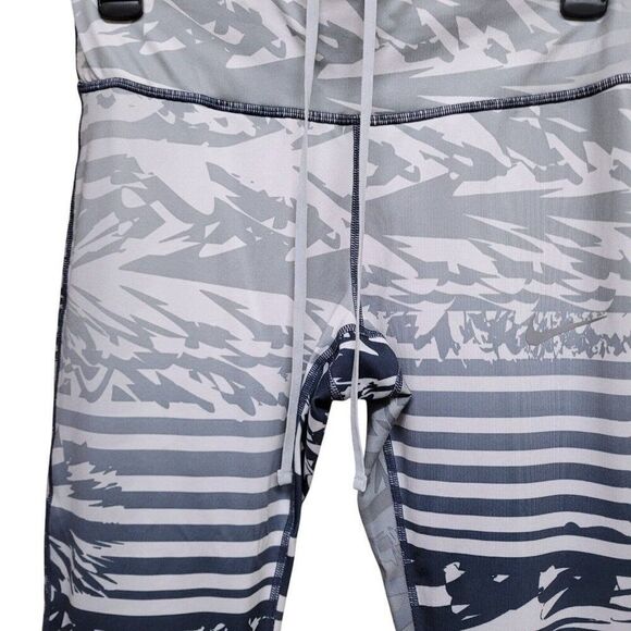 Power Essential Print Running Tight Capri Pure Platinum Palm 872810-043 Womens M - Picture 5 of 13